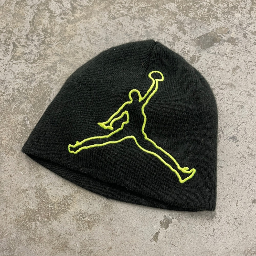 Jordan Youth Beanie Black Neon Yellow Jumpman Logo Knit Hat 1554-982-316